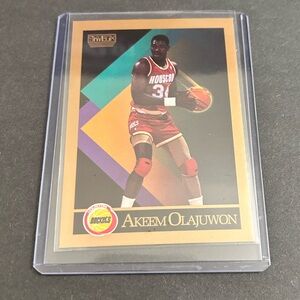 SKYBOX Basketball 1990 “Akeem” Olajuwon Error Card